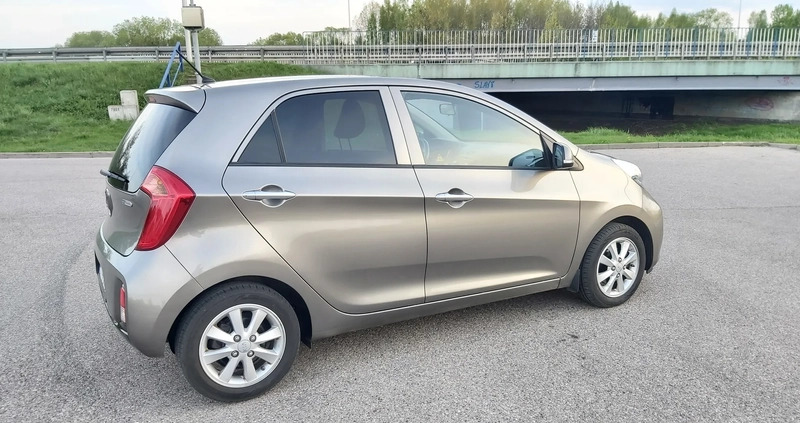 Kia Picanto cena 33990 przebieg: 177000, rok produkcji 2015 z Białystok małe 667